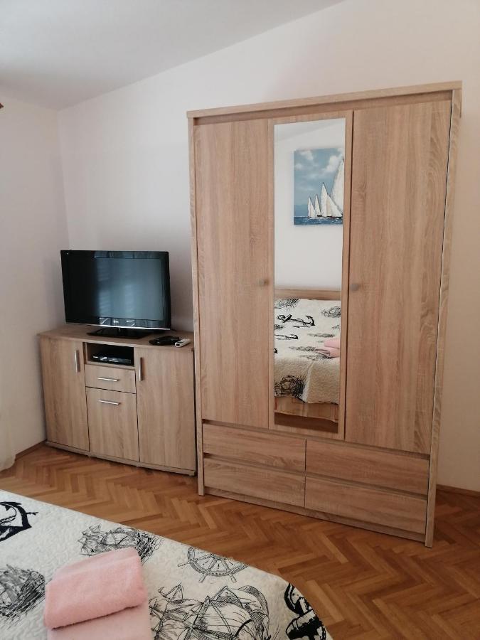 Apartmani Vrljicak Omiš Exterior foto