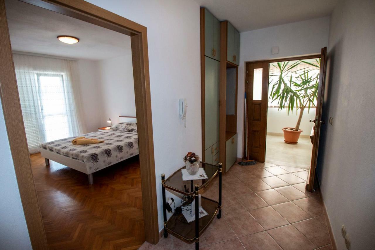 Apartmani Vrljicak Omiš Exterior foto