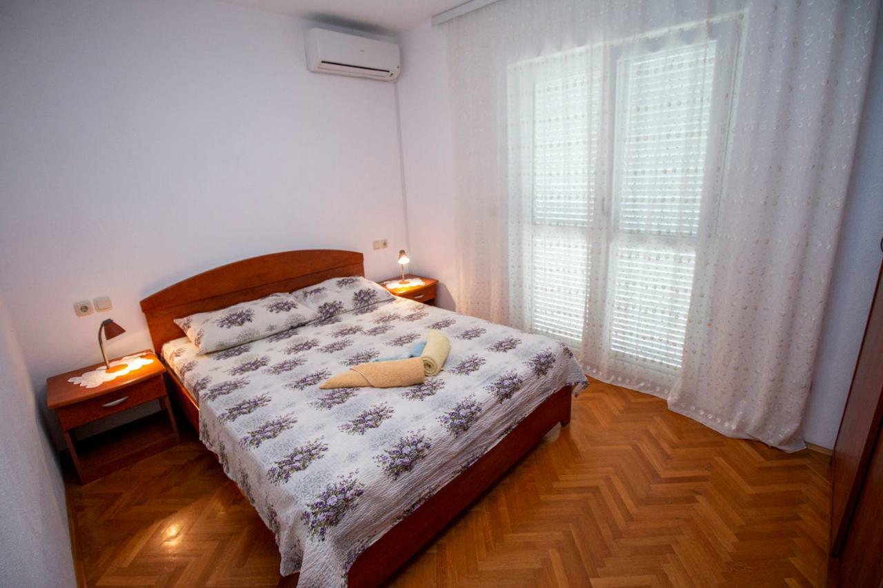 Apartmani Vrljicak Omiš Exterior foto